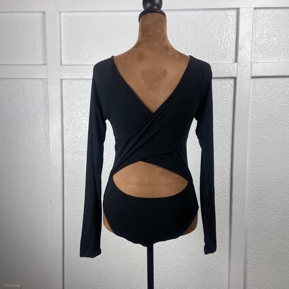 Lush Freya Criss Cross Back Knit Black Long Sleeve Bodysuit - Picture 4 of 7